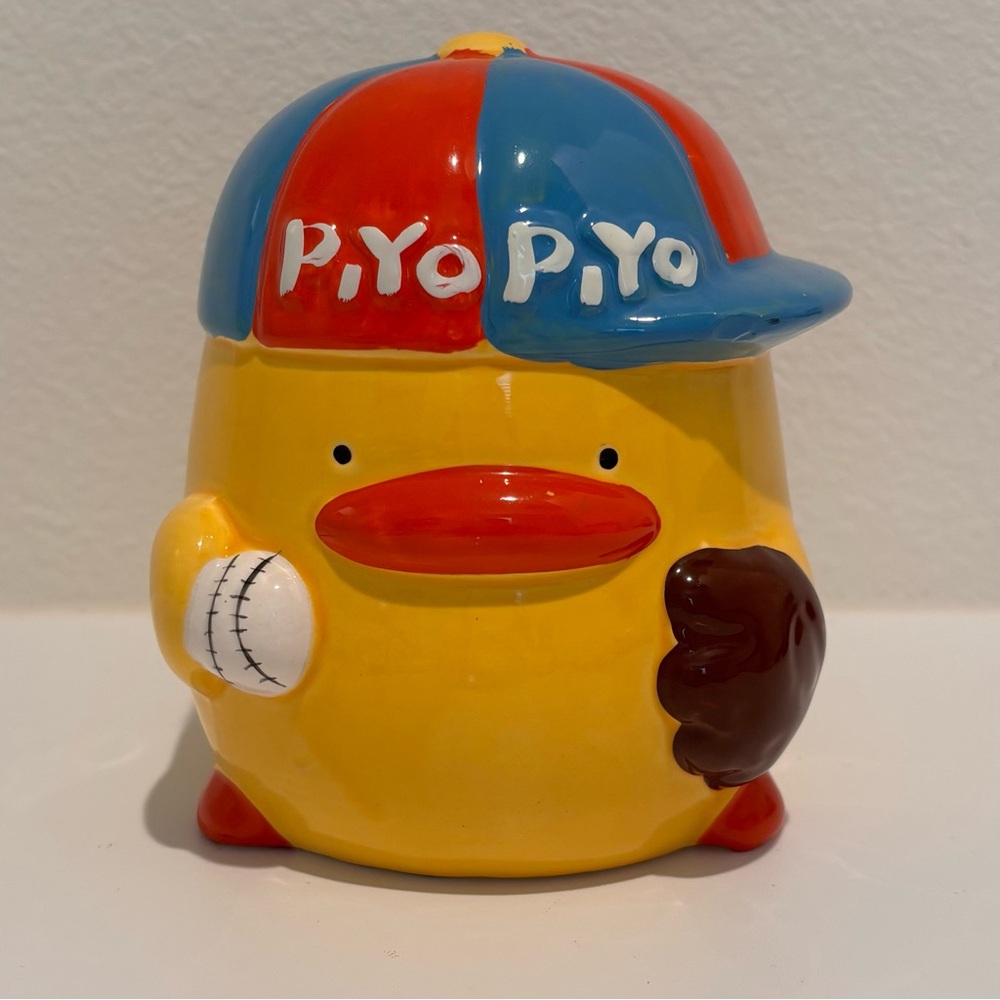 Vintage Piyo Piyo Duck Ceramic Coin Bank